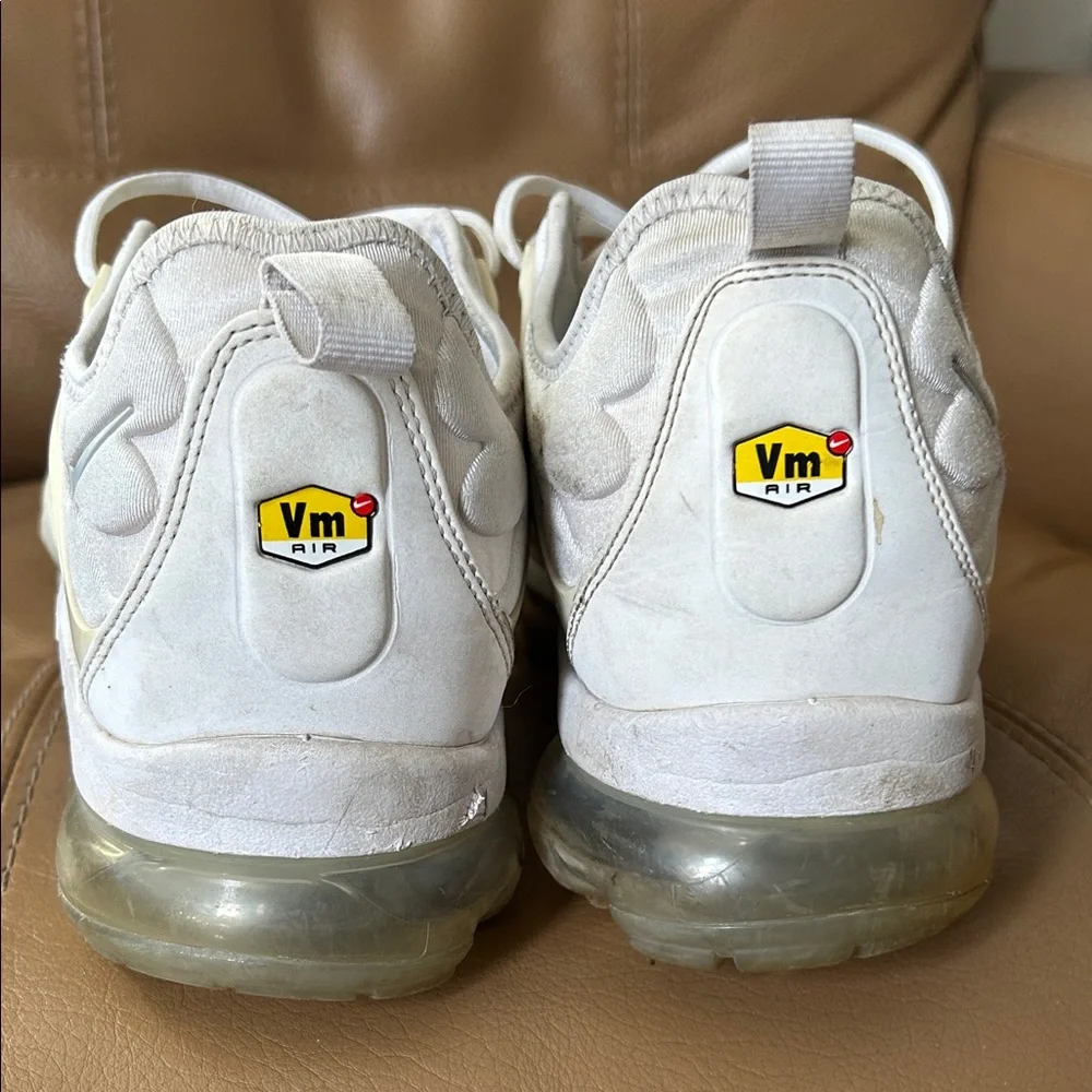 Nike Air VaporMax Plus in Cream White size 12.5 - Picture 3 of 12